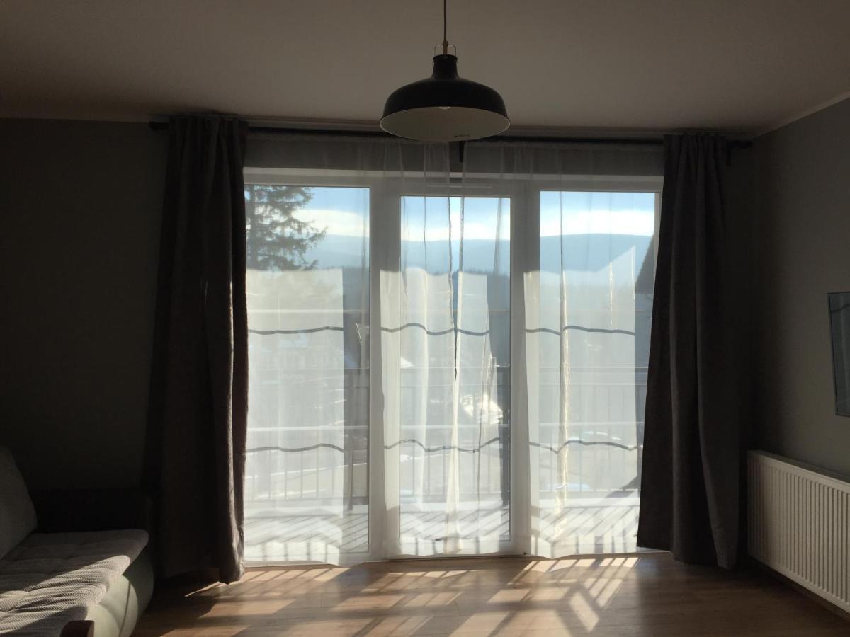 6 Mountain View